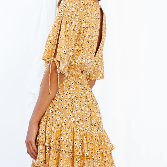 Fortune One Tucana Dress Yellow - Picture 4 of 8